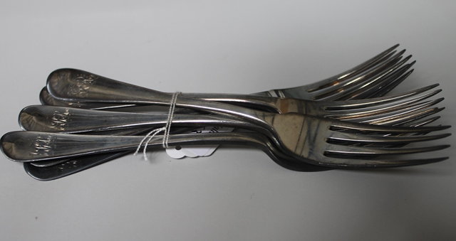 Appraisal: A SET OF SIX OLD ENGLISH PATTERN SILVER DINNER FORKS