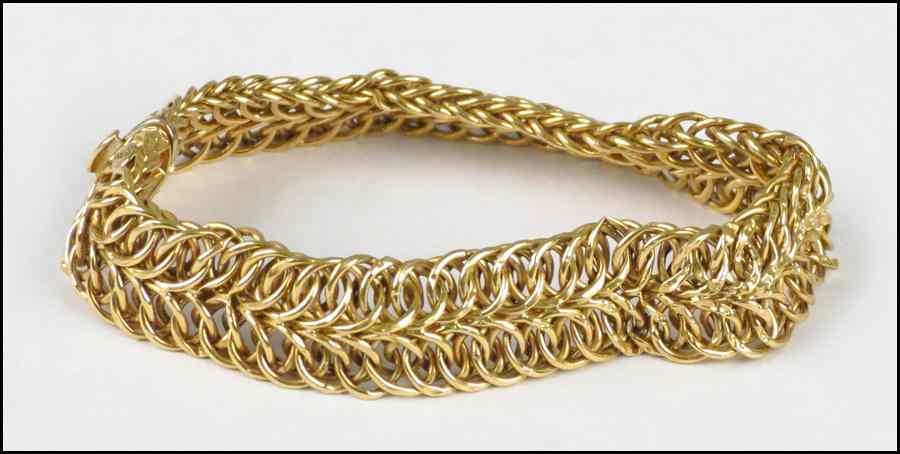 Appraisal: ITALIAN KARAT YELLOW GOLD BRACELET Length '' Wt grams Condition