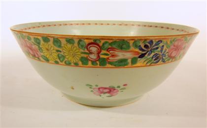 Appraisal: Chinese export famile rose porcelain bowl th century