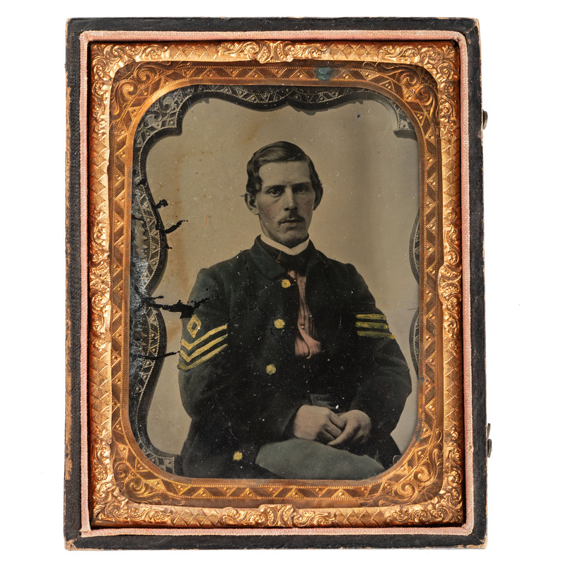 Appraisal: CIVIL WAR - AMBROTYPE - PORTRAITURE Quarter plate period copy