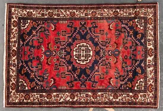 Appraisal: Persian Tafresh rug Iran modern x Estimate -