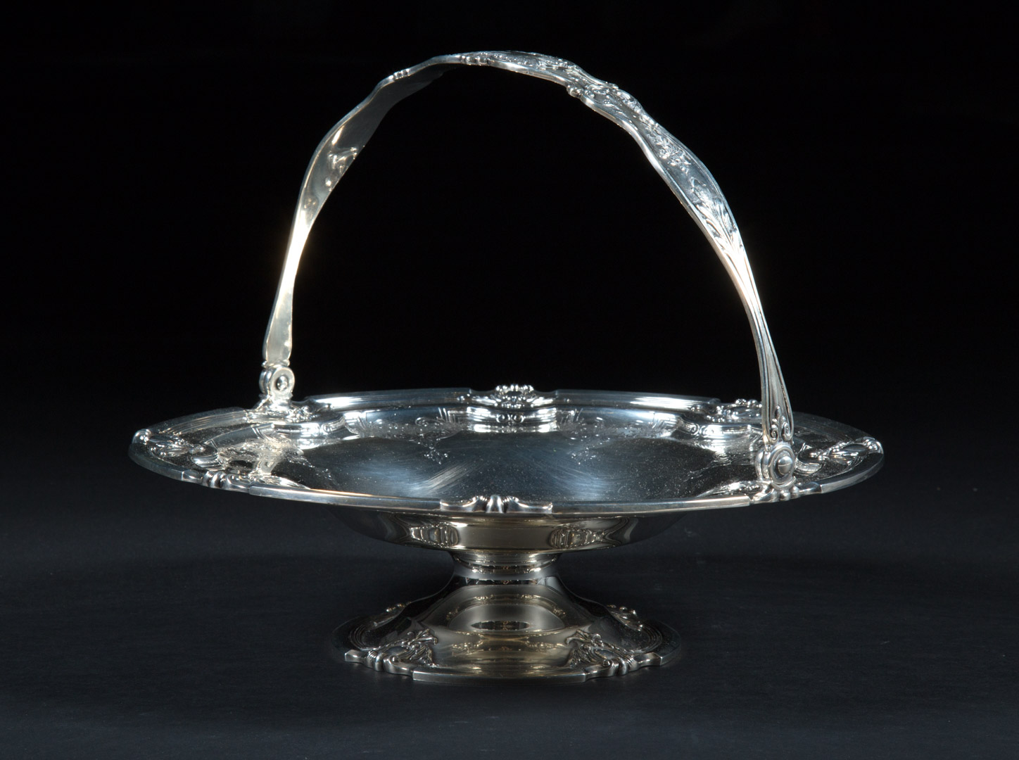 Appraisal: American sterling silver pastry basket in Diam ozt