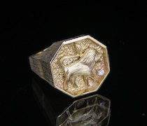 Appraisal: A Gentleman's Gold Lion Ring k heavy yellow gold ring