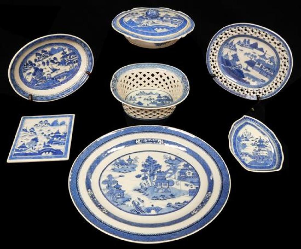 Appraisal: ASIAN Chinese Export th C seven pieces of blue and