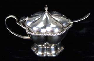 Appraisal: Wonderful sterling silver mustard pot with unusual green glass liner