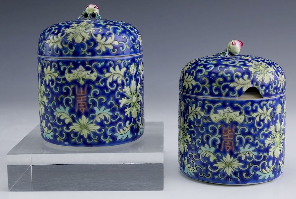 Appraisal: PAIR Tongzhi Chinese Porcelain Lidded Cobalt Jars Pair of antique