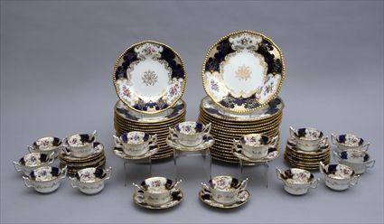 Appraisal: COALPORT CHINA TRANSFER-DECORATED PART DINNER SERVICE Retailed by Mappin and