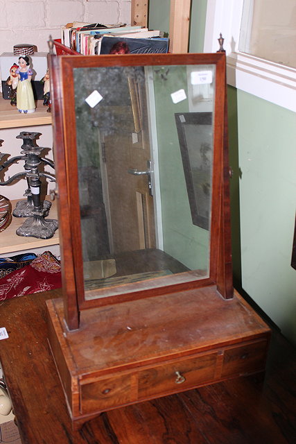 Appraisal: A TH CENTURY MAHOGANY BOX BASED CROSS BANDED DRESSING TABLE