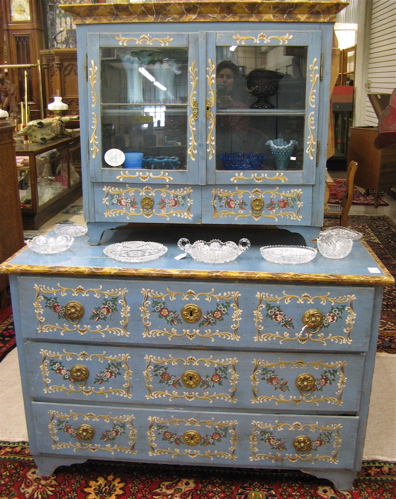 Appraisal: PAINT DECORATED PINE CABINET-ON-CHEST The top section is a small