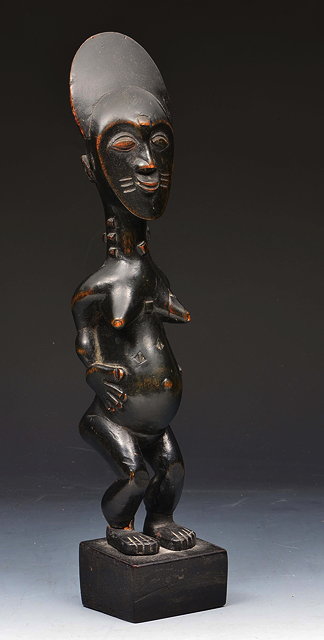 Appraisal: AN AFRICAN IVORY COAST KULANGO TRIBE CARVED WOODEN PREGNANT FEMALE