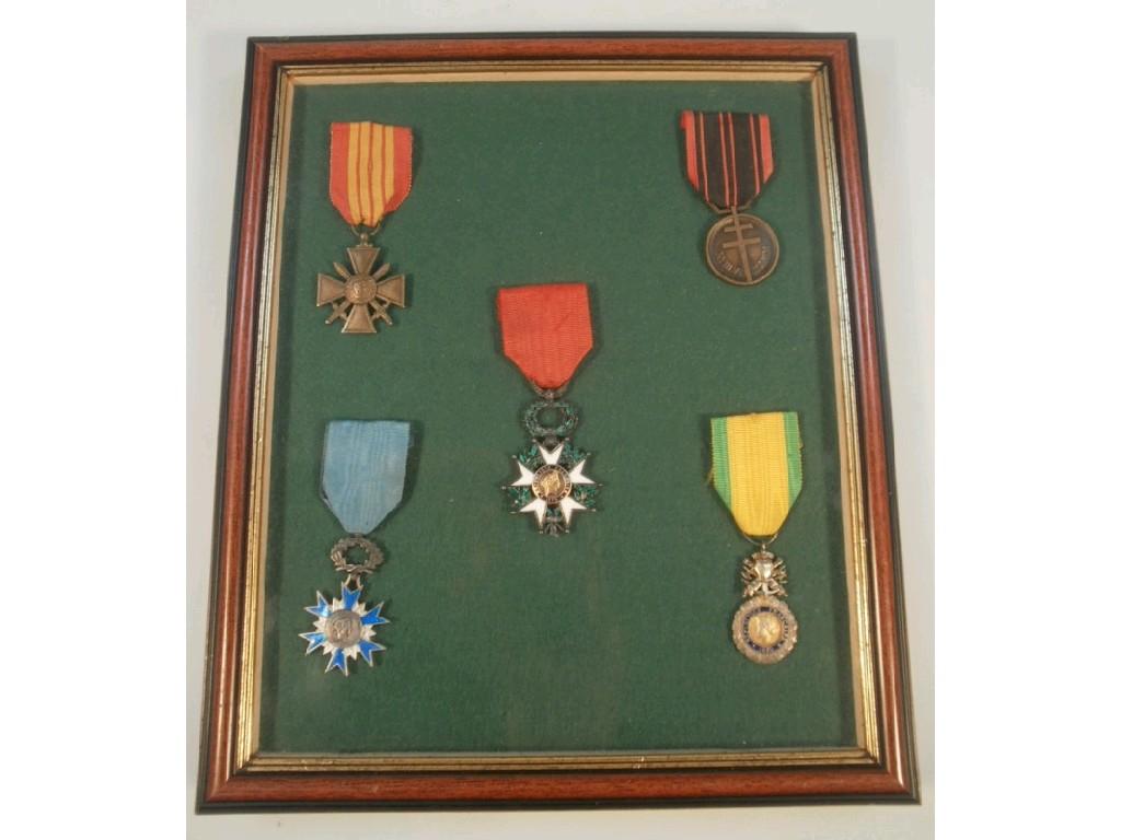 Appraisal: A collection of French medals including Legion d'honneur - Medaille