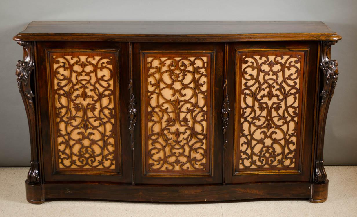 Appraisal: A VICTORIAN ROSEWOOD CREDENZA English th century the serpentine front