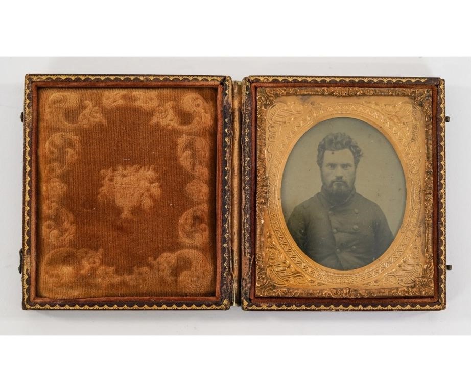 Appraisal: Ambrotype of Civil War soldier mounted in a felt lined