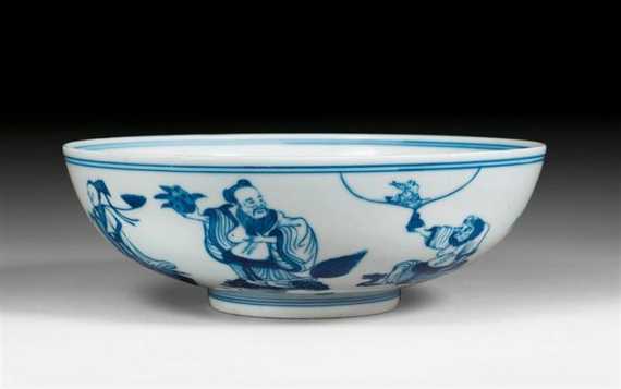 Appraisal: A BLUE AND WHITE BOWL WITH DESIGN OF THE EIGHT