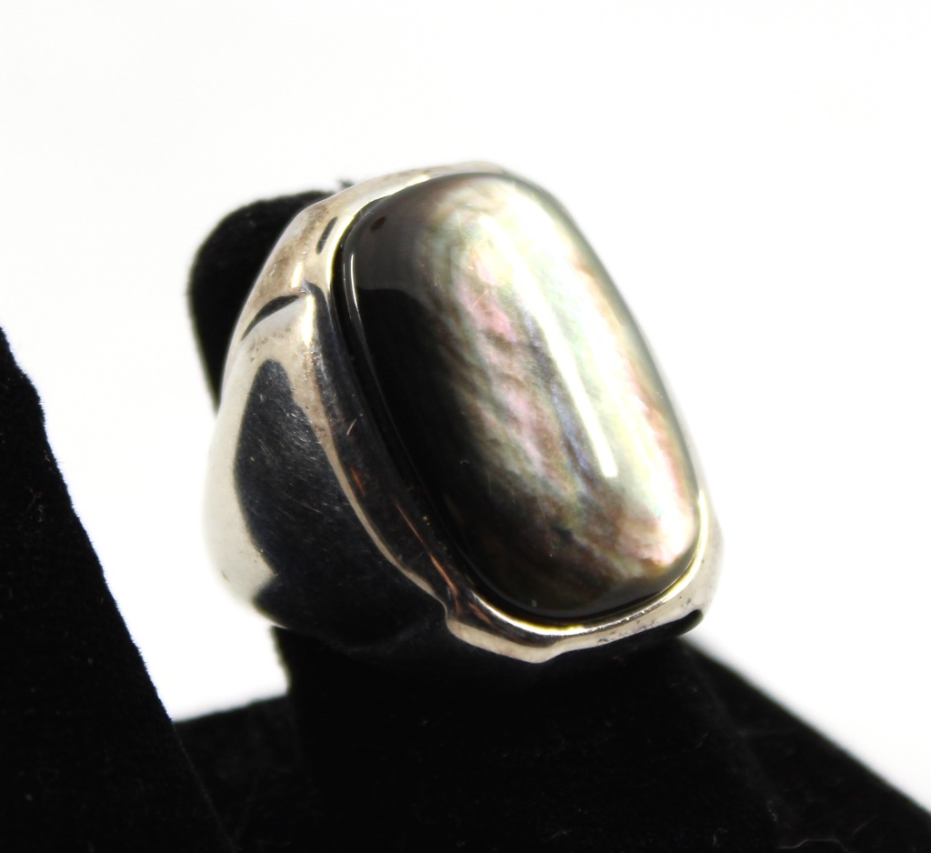 Appraisal: MILOR STERLING SILVER AND ABALONE RING Mid-century modern sterling ring