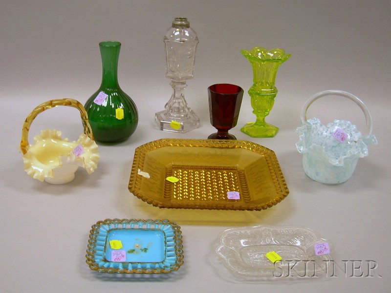 Appraisal: Nine Assorted Art Glass Items including a Vaseline vase small