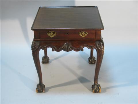 Appraisal: CHIPPENDALE STYLE MAHOGANY SIDE TABLE Twentieth century - h w