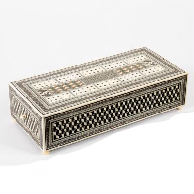 Appraisal: An Anglo-Indian sadeli work gaming box the upper part with