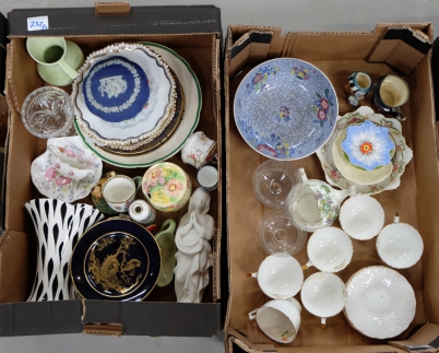 Appraisal: A mixed collection of items to include early Aynsley part