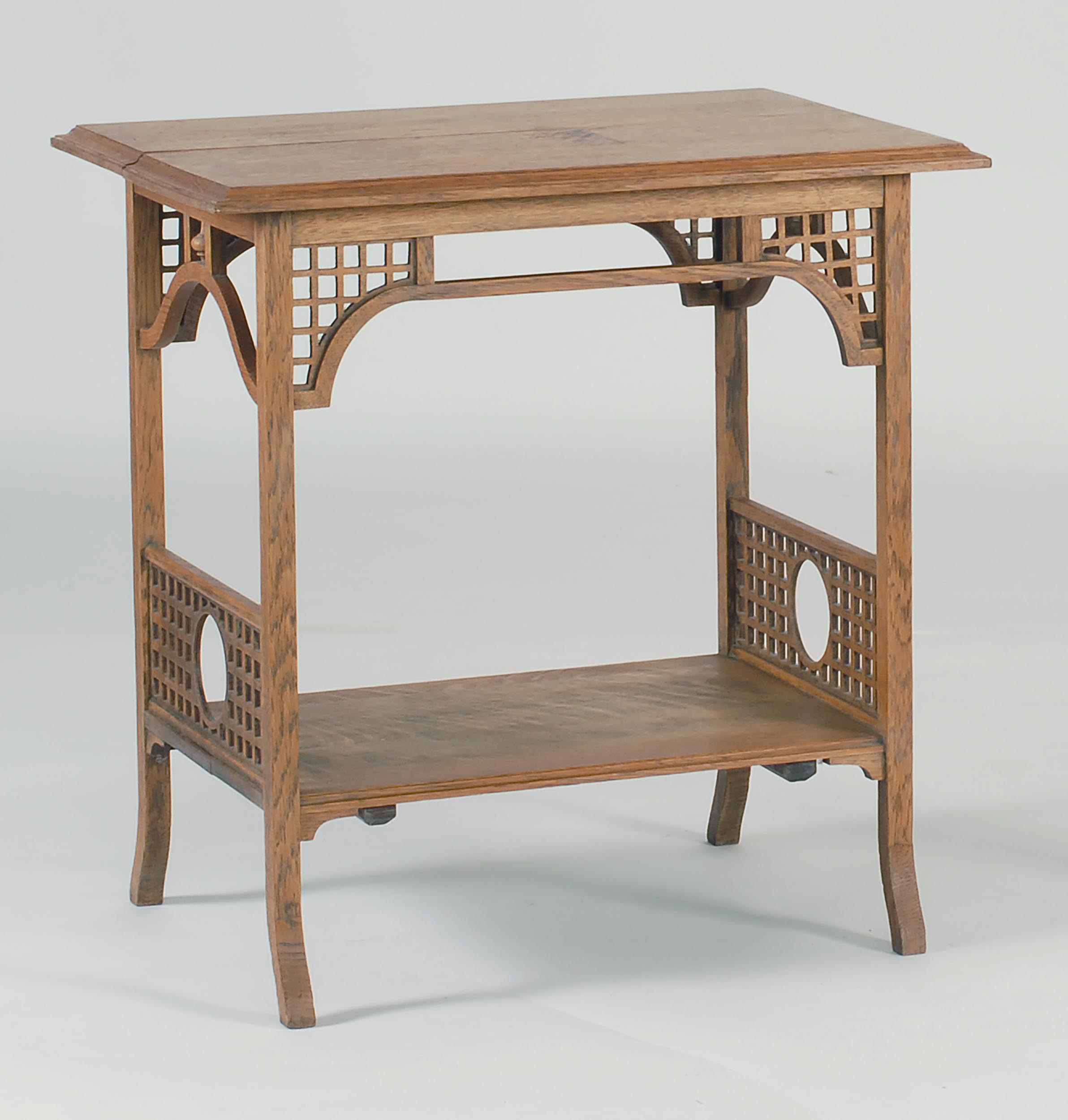 Appraisal: LATE TH EARLY TH CENTURY TWO-TIER TABLE in oak Some