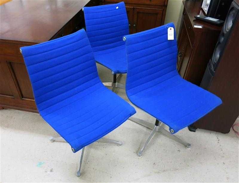 Appraisal: SET OF THREE EAMES ALUMINUM GROUP EA CHAIRS Charles Eames