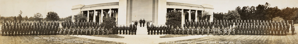 Appraisal: HOUSTON POLICE DEPARTMENT A large panoramic photograph showing over members