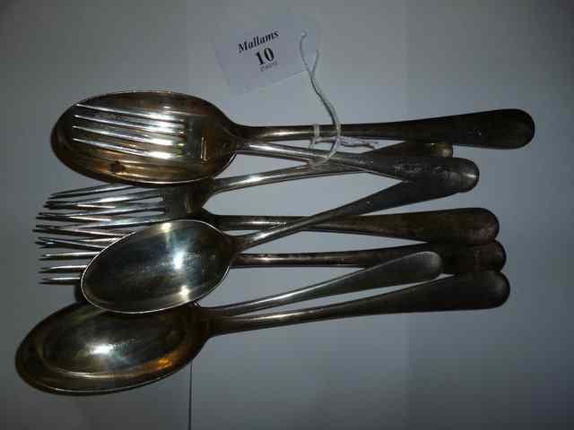 Appraisal: A SMALL QUANTITY OF OLD ENGLISH PATTERN SILVER CUTLERY consisting