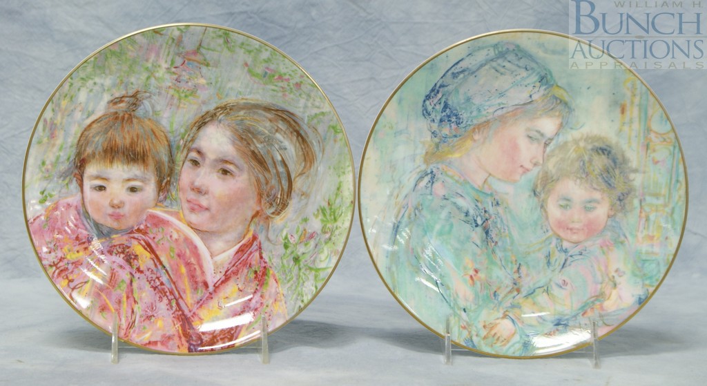 Appraisal: Royal Doulton Edna Hibel collector plates Colette and Child Sayuri