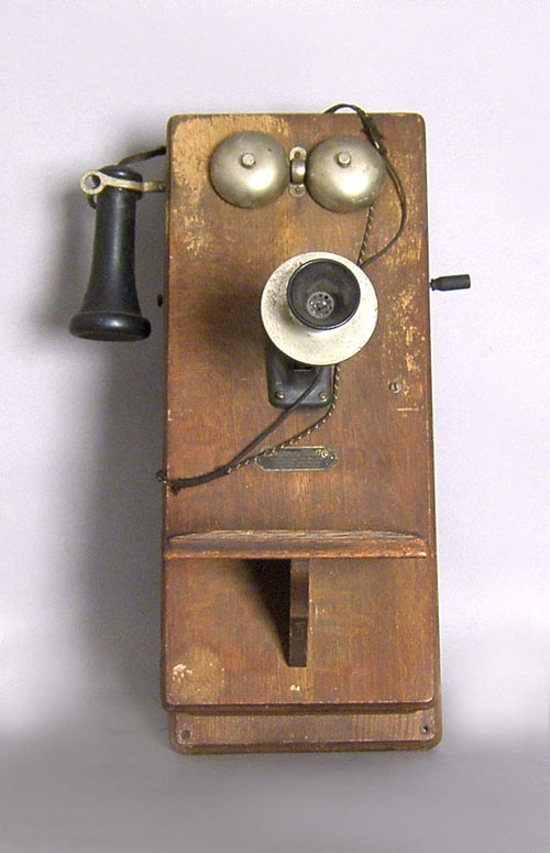 Appraisal: Montgomery Ward Co telephone h w