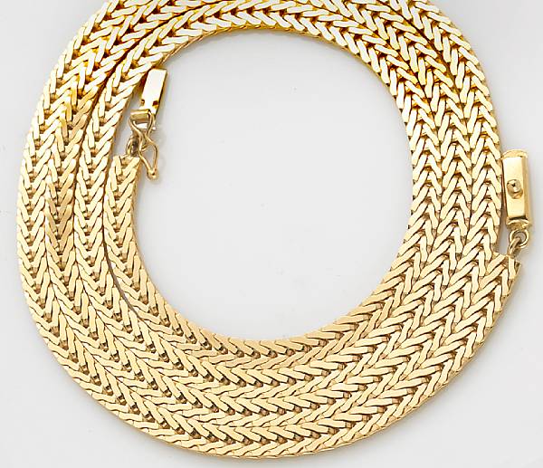 Appraisal: An k gold wheat link chain necklace weighing approximately gr