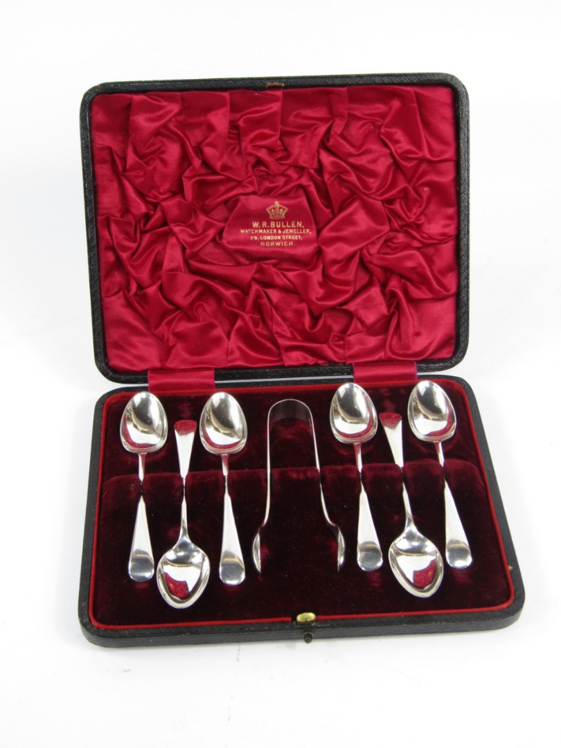 Appraisal: A set of Edward VII silver teaspoons and sugar tongs