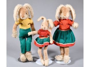 Appraisal: A vintage Schuco dressed rabbit family in a wagon including