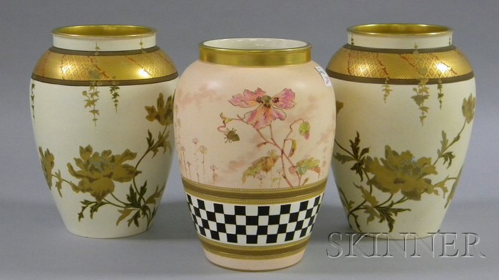 Appraisal: Pair of Wedgwood Japonesque Gilt Enamel Floral Decorated Porcelain Vases