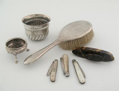 Appraisal: A miscellaneous lot including a Victorian embossed sugar bowl London