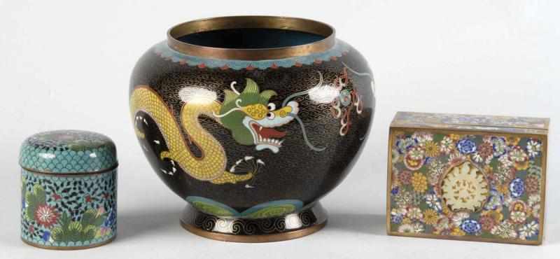 Appraisal: Lot of Cloisonn Pieces Description Lot includes a lidded jar