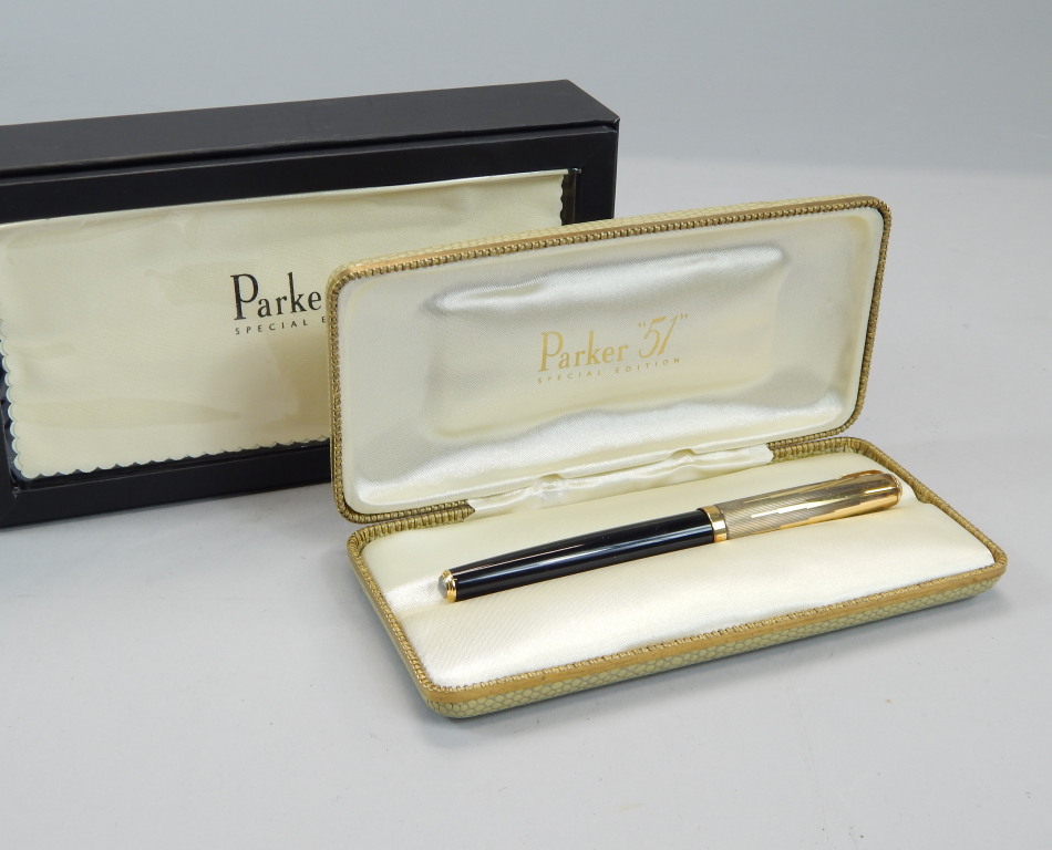 Appraisal: A Parker special edition fountain pen produced in sold with