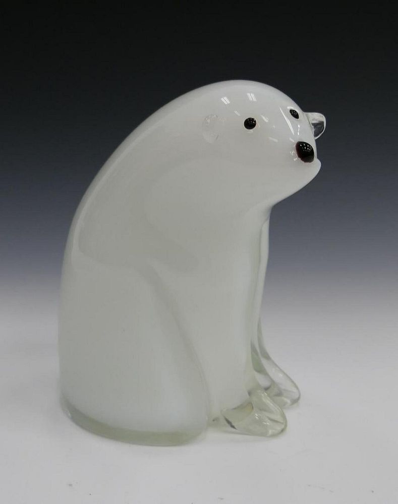 Appraisal: MURANO ITALIAN POLAR BEAR SCULPTURE MURANO ITALIAN POLAR BEAR SCULPTURE