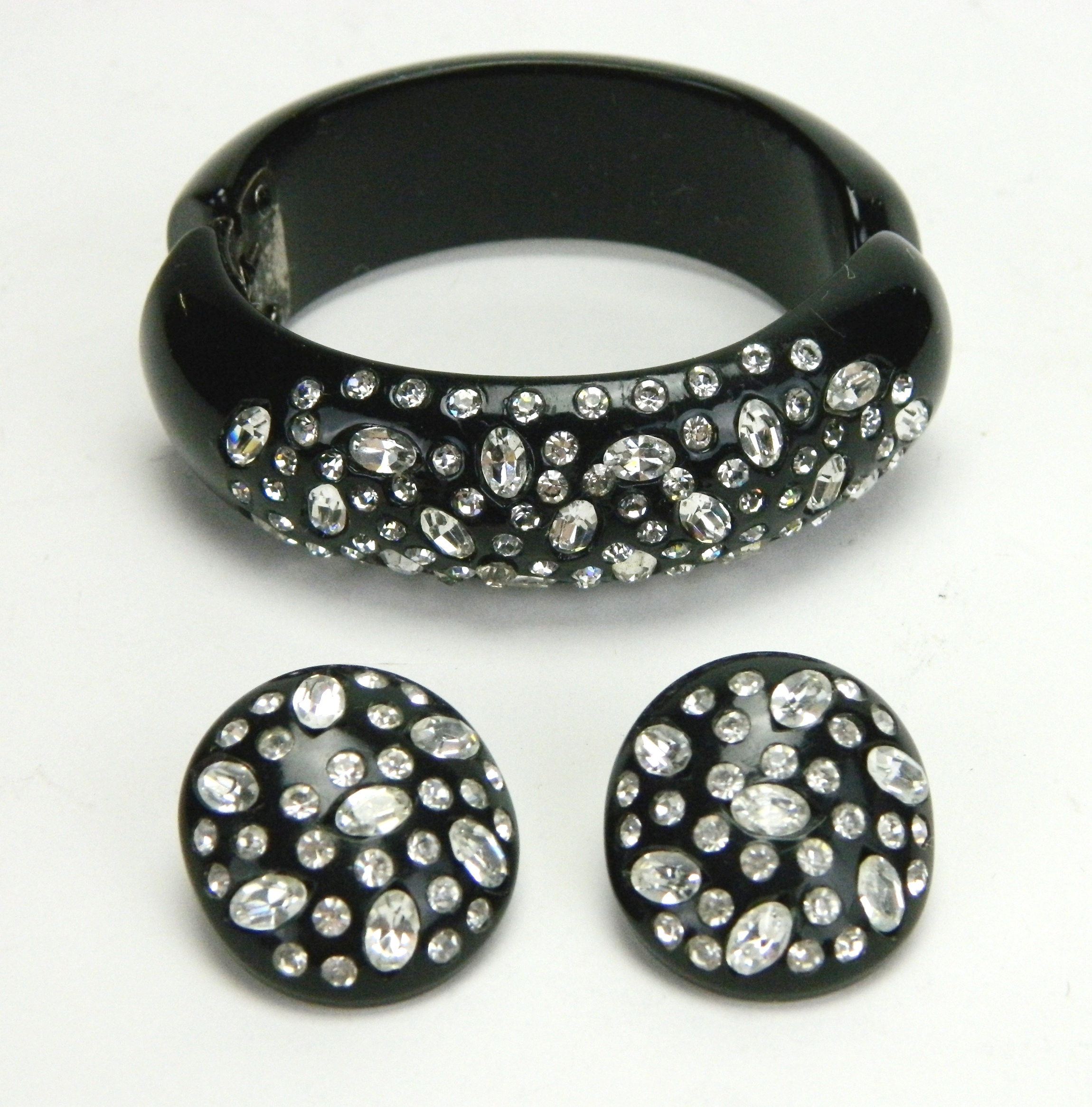 Appraisal: Weiss style clamper bracelet and earrings clip backs set black