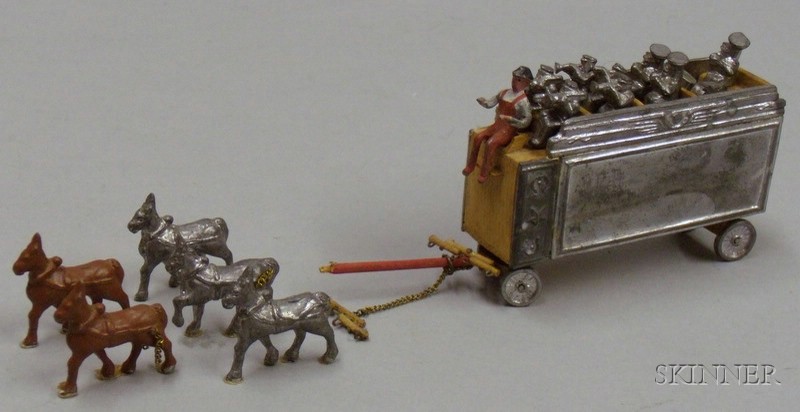 Appraisal: Lead-sided Wood Circus Wagon with lead musicians driver and five