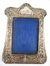 Appraisal: A silver Art Nouveau photo frame Chester x cm