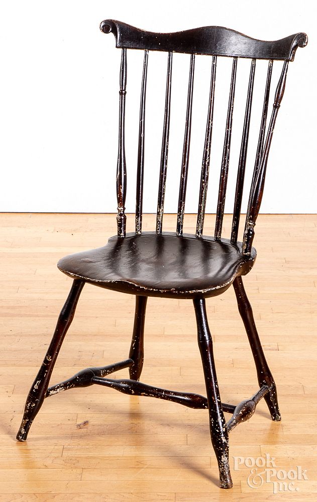 Appraisal: Pennsylvania fanback Windsor chair Pennsylvania fanback Windsor chair ca retaining