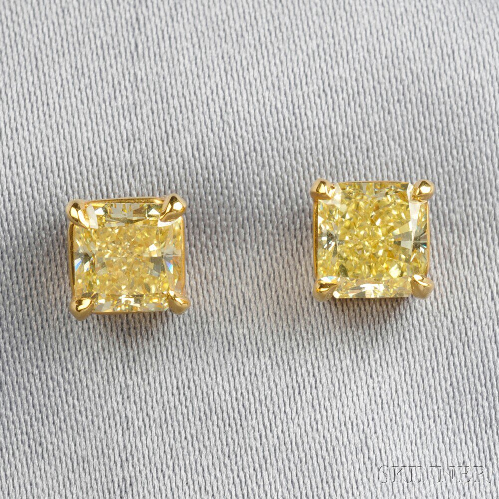 Appraisal: Colored Diamond Earstuds set with radiant-cut diamonds weighing and cts