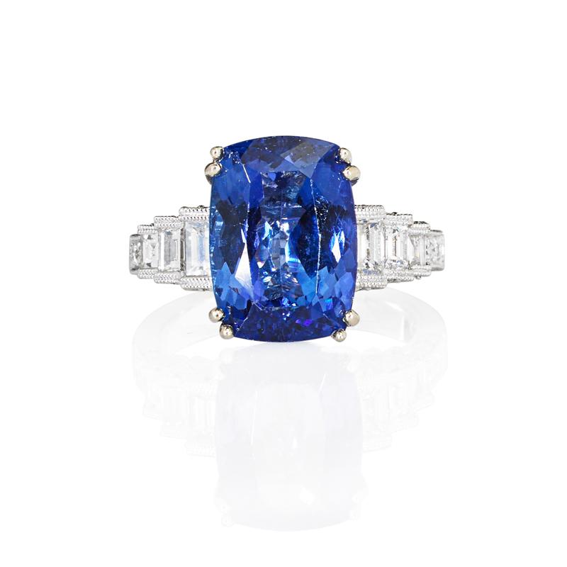 Appraisal: TANZANITE AND DIAMOND K WHITE GOLD RING Condition Report VS