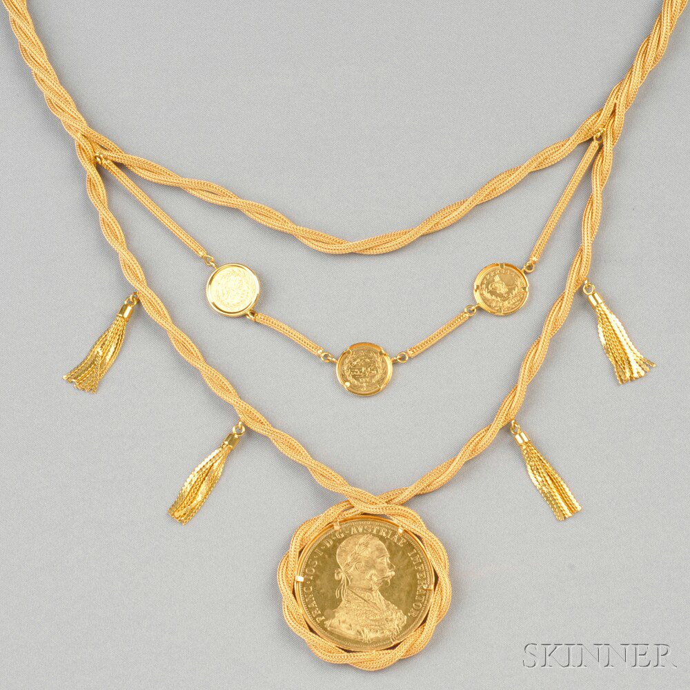 Appraisal: kt Gold Medallion Necklace composed of braided woven link chain