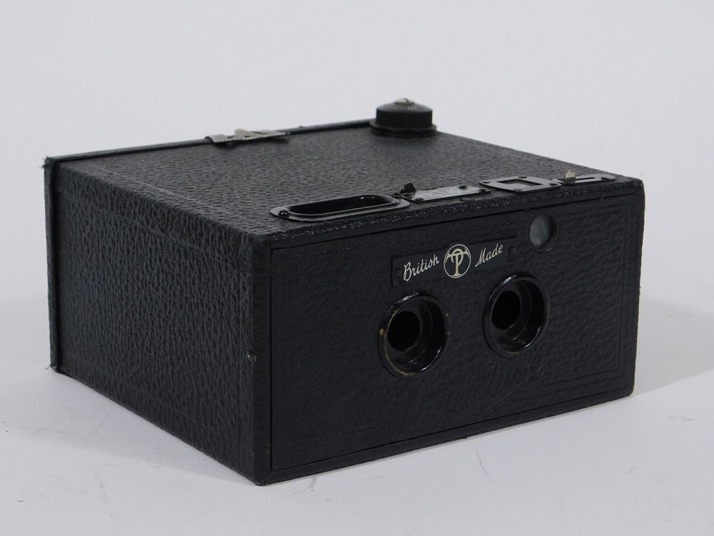 Appraisal: Thornton-Pickard Stereo Puck Stereo Camera Thornton-Pickard Stereo Puck stereo camera