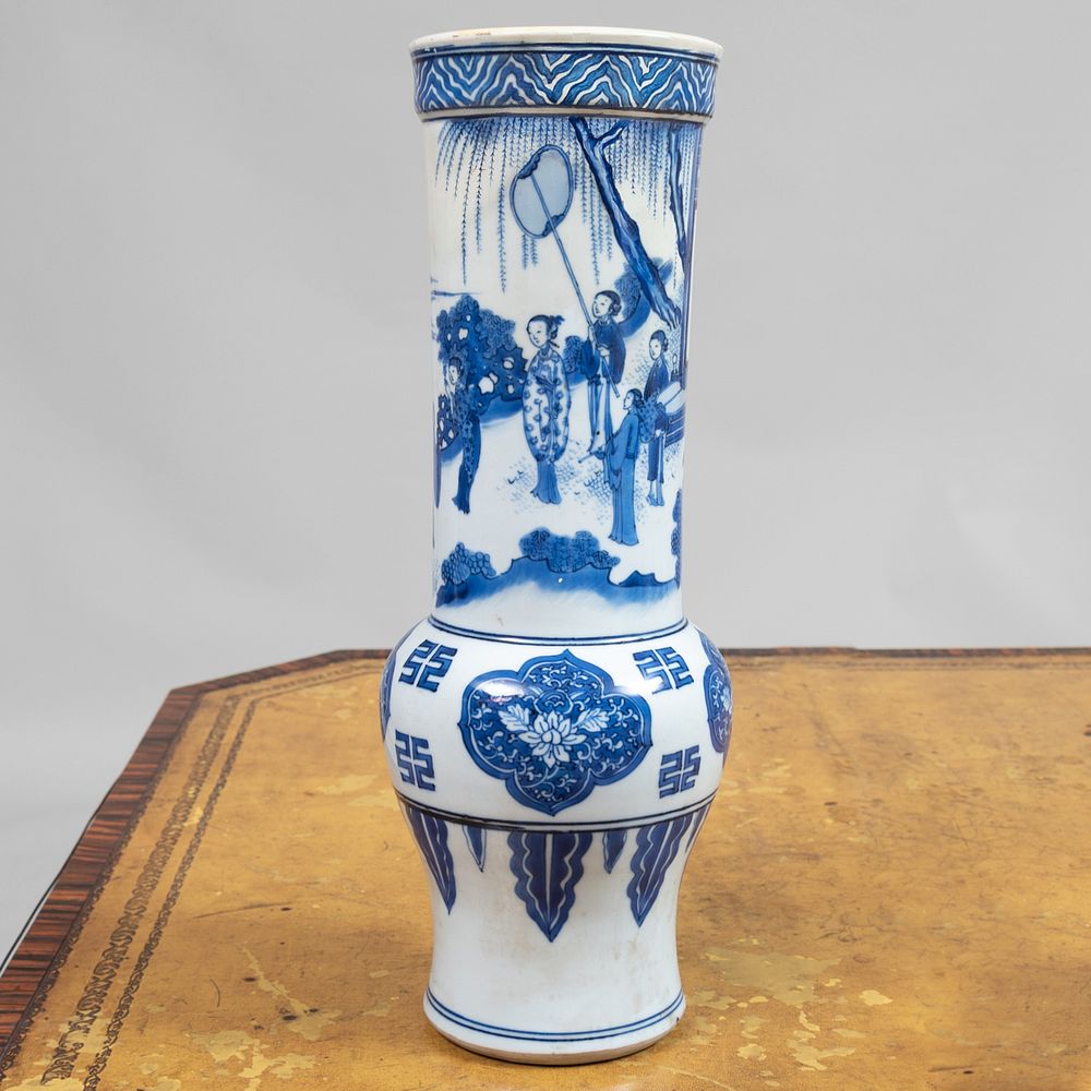 Appraisal: Chinese Blue and White Porcelain Transitional Style Vase x in