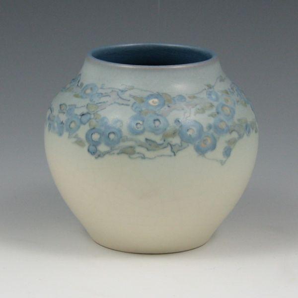 Appraisal: Rookwood vase in Vellum glaze from by Lorinda Epply Decorated