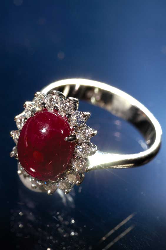 Appraisal: RUBY AND DIAMOND RING K white gold ladies' ruby and