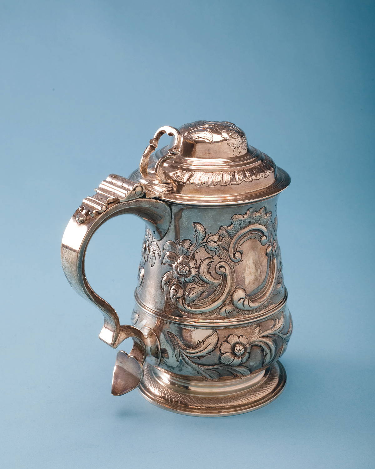 Appraisal: GEORGE III SILVER TANKARD LONDON - PROBABLY W R PEASTON