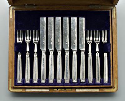 Appraisal: Cased English silver fruit set silver blades and tines with